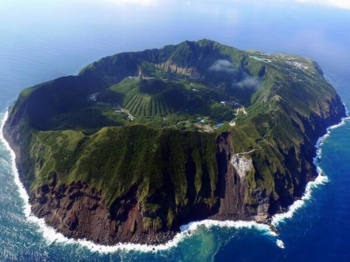 【青ヶ島】日本で1番人口の少ない島。.png